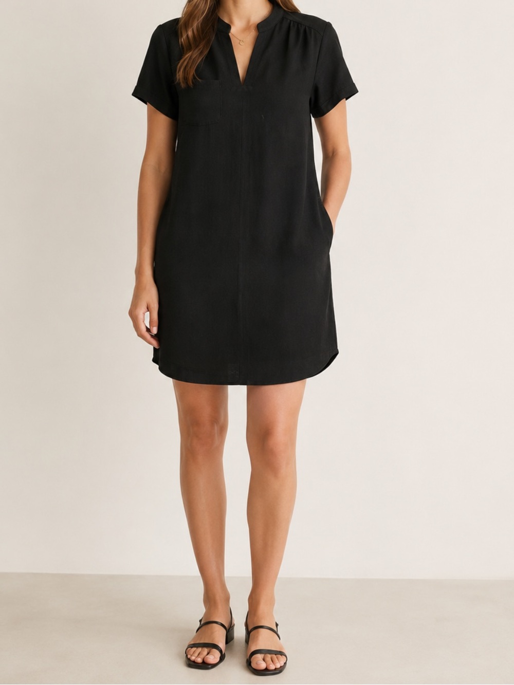 Lush Black Short-Sleeve Shift Dress Sz M